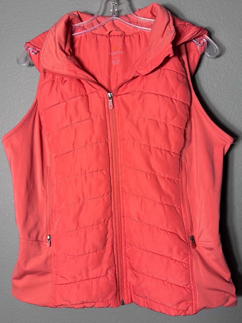 Tangerine Coral-Red Quilted Hooded Sleeveless Vest